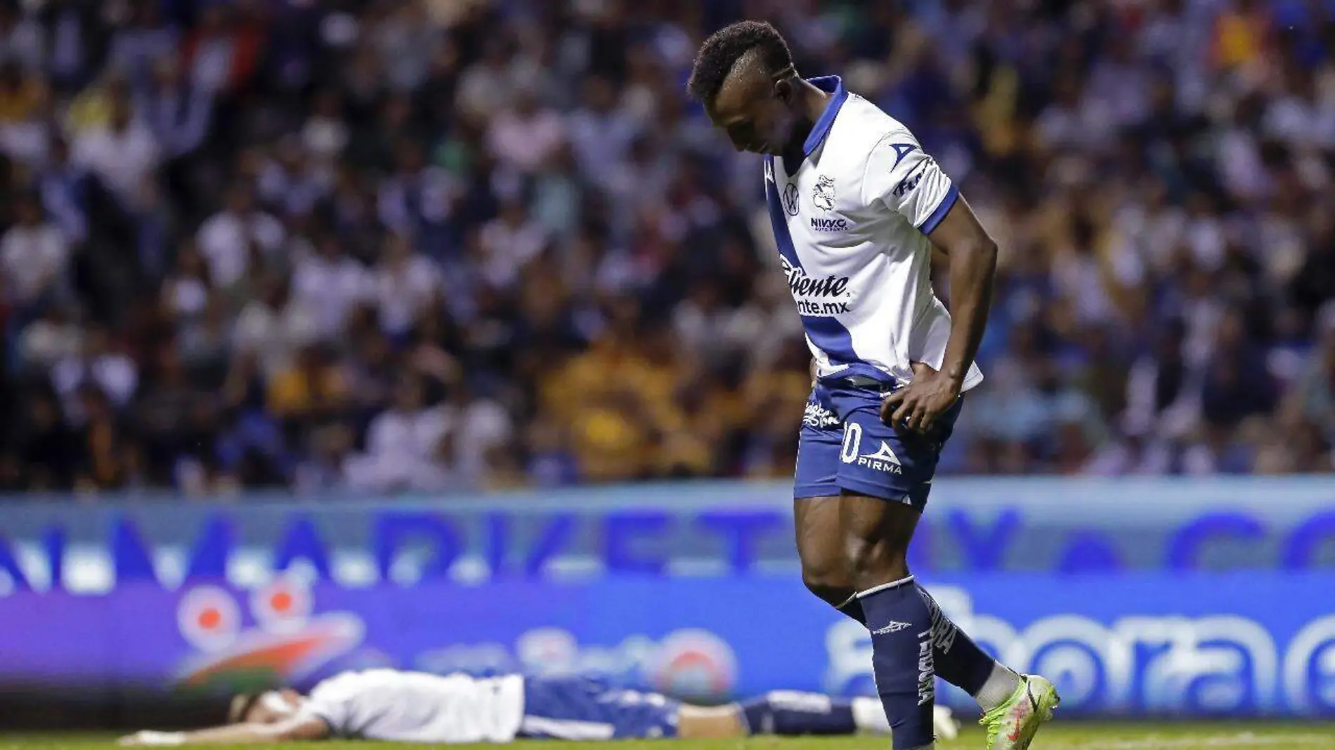 El rostro de Kevin Velasco bien podrías ser el de varios de los aficionados del Puebla FC cuando se enteren en qué posición de la porcentual están